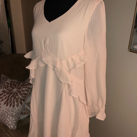 💕CREAM COLORED RUFFLE DRESS!! 💕 - Picture 8 of 8